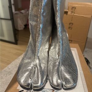 Silver Tabi Boots